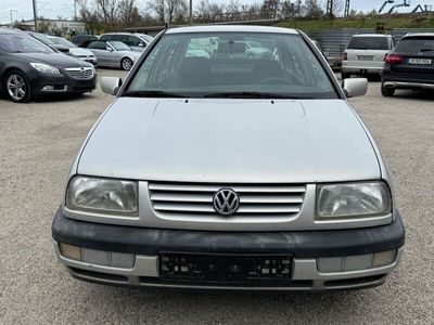 gebraucht VW Vento 1.8 Schiebedach