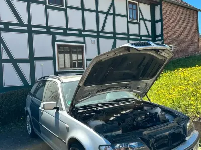 Gebraucht BMW 318 Sport Line 141 PS (103 kW) 2001 Silber Kombi