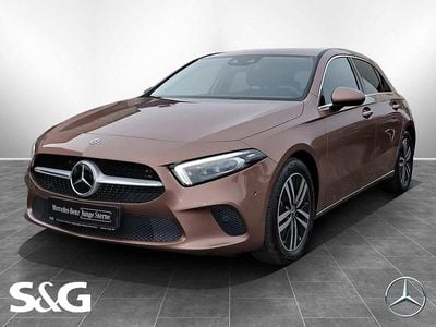Gebraucht Mercedes A180 Progressive 136 PS (100 kW) 2022 Roségold Limousine