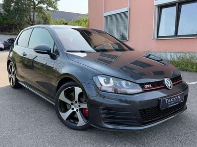 VW Golf