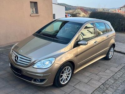 Gebraucht Mercedes B170 116 PS (85 kW) 2006 Gold Van / Kleinbus