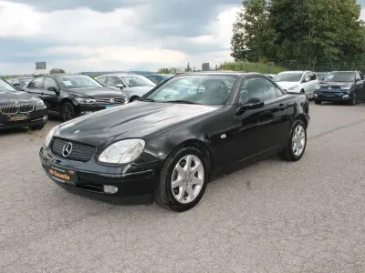Gebraucht Mercedes SLK230 193 PS (141 kW) 1999 Schwarz Cabrio