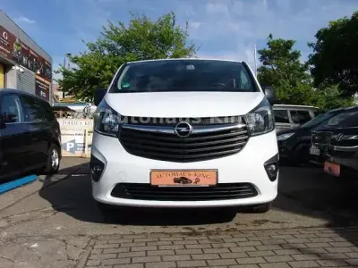 Używany Opel Vivaro 125 KM (91 kW) 2015 Biały Minivan