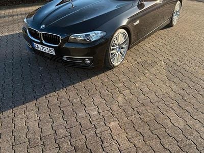 Gebraucht BMW 525 Luxury Line 218 PS (160 kW) 2013 Schwarz Kombi