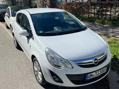 Usata Opel Corsa Selection 87 CV (63 kW) 2013 Bianco Utilitaria