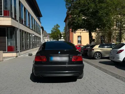 Używany BMW 320 M Sport 170 KM (125 kW) 2001 Czarny Sedan/Limuzyna