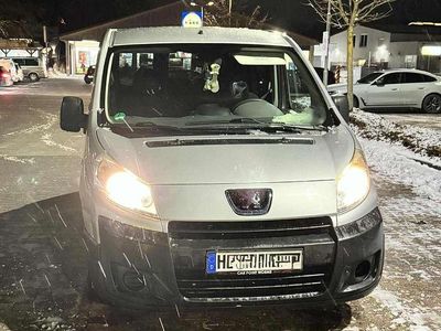 Gebraucht Peugeot Expert 94 PS (69 kW) 2011 Silber Van