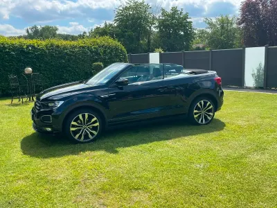 Gebraucht VW T-Roc Cabriolet R-line 150 PS (110 kW) 2021 Schwarz Cabrio