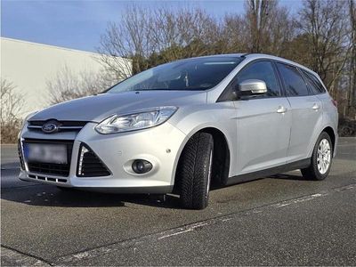 Usata Ford Focus 114 CV (83 kW) 2013 Grigio Station wagon