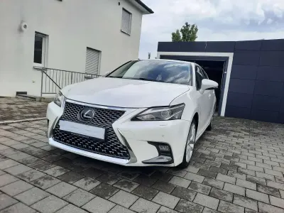Gebraucht Lexus CT200h Executive Line 136 PS (100 kW) 2020 Limousine