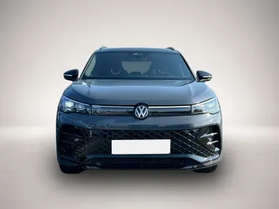 Neu VW Tiguan R-line 193 PS (141 kW) 2025 Delfingrau SUV