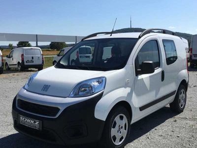 gebraucht Fiat Fiorino Fiorino Kombi N1 SX 1.3 MultiJet 70kW (95PKombi N1 SX 1.3 MultiJet 70kW (95P