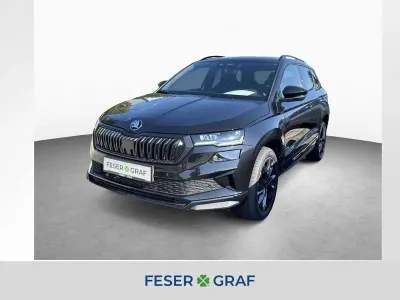 Neu Skoda Karoq SportLine 150 PS (110 kW) 2026 Black magic perleffekt SUV