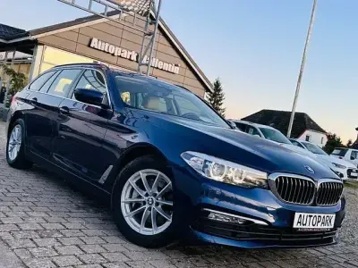 Gebraucht BMW 530 Sport Line 265 PS (194 kW) 2017 Blau Kombi