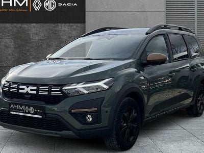 Gebraucht Dacia Jogger Comfort 110 PS (80 kW) 2024 Grau Van / Kleinbus