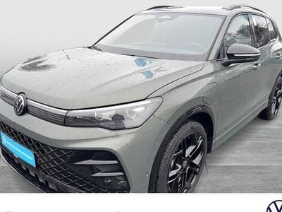 Gebraucht VW Tiguan R-line 272 PS (200 kW) 2025 Grün SUV