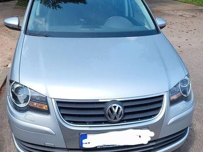 Gebraucht VW Touran Trendline 140 PS (102 kW) 2009 Silber Van / Kleinbus