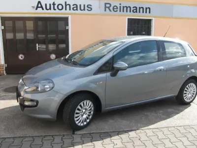 Gebraucht Fiat Punto Evo 69 PS (50 kW) 2011 Grau Kleinwagen