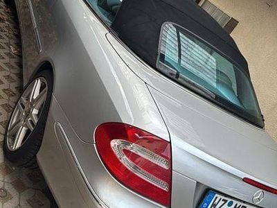Second-hand Mercedes CLK200 Avantgarde 163 CP (119 kW) 2004 Argintiu