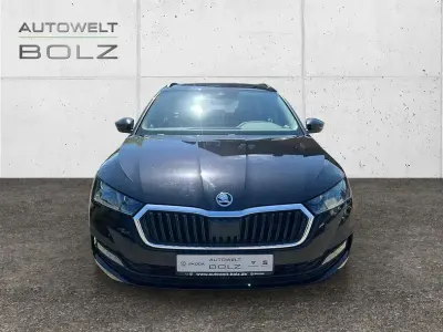 Gebraucht Skoda Octavia Tour 150 PS (110 kW) 2023 Schwarz Kombi