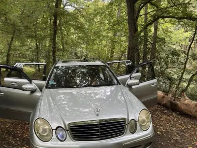 Gebraucht Mercedes E200 165 PS (121 kW) 2005 Silber Kombi