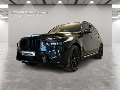 Gebraucht BMW X7 M Sport 340 PS (250 kW) 2023 Schwarz SUV
