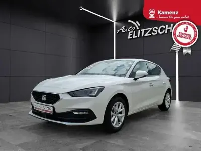 Gebraucht Seat Leon Style 110 PS (80 kW) 2024 "candy" weiss Limousine