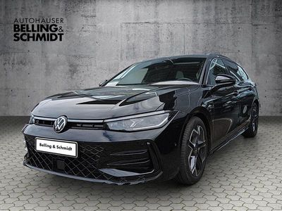Gebraucht VW Passat R-line 150 PS (110 kW) 2025 Schwarz Kombi