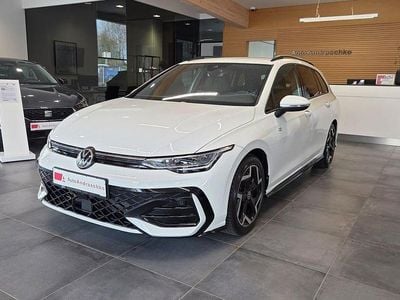 Gebraucht VW Golf VIII R-line 150 PS (110 kW) 2025 Weiß Kombi