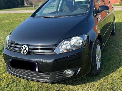 Gebraucht VW Golf VI Team 86 PS (63 kW) 2011 Schwarz Kleinwagen