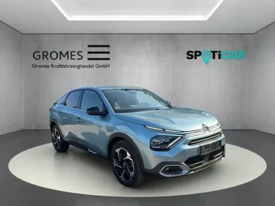 Gebraucht Citroën C4 Shine 131 PS (96 kW) 2023 Blau SUV