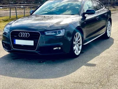 Gebraucht Audi A5 Sportback 218 PS (160 kW) 2016 Schwarz Kleinwagen