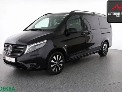Gebraucht Mercedes Vito 237 PS (174 kW) 2023 Obsidianschwarz Van