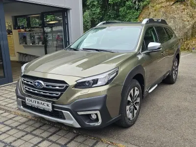 Neu Subaru Outback Platinum 169 PS (124 kW) 2026 Autumn green Kombi