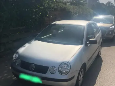Gebraucht VW Polo Basis 57 PS (41 kW) 2002 Silber Kleinwagen