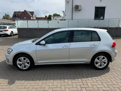 Gebraucht VW Golf VII Comfortline 150 PS (110 kW) 2016 Silber Limousine