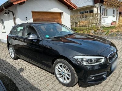 Gebraucht BMW 116 Advantage 116 PS (85 kW) 2015 Schwarz Kleinwagen