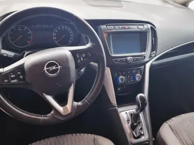 Gebraucht Opel Zafira Tourer 140 PS (102 kW) 2019 Schwarz Van / Kleinbus