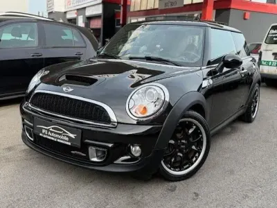 Gebraucht Mini Cooper S 184 PS (135 kW) 2012 Schwarz Kleinwagen