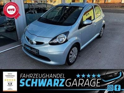 Silber Gebraucht 2006 Toyota Aygo City Kleinwagen | 4.490 € (Teuer)