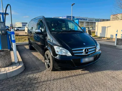 Używany Mercedes Viano 163 KM (119 kW) 2011 Czarny Minivan