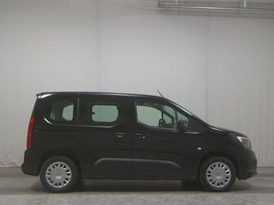 Usata Opel Combo Life Edition 102 CV (75 kW) 2021 Nero Monovolume