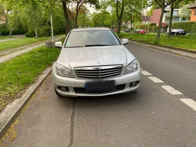 Gebraucht Mercedes C220 170 PS (125 kW) 2007 Silber Limousine