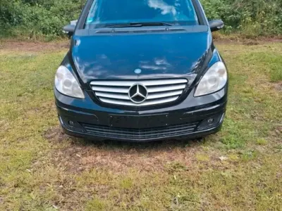Używany Mercedes B150 95 KM (69 kW) 2007 Minivan