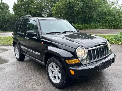 Gebraucht Jeep Cherokee Limited 204 PS (150 kW) 2006 Schwarz SUV
