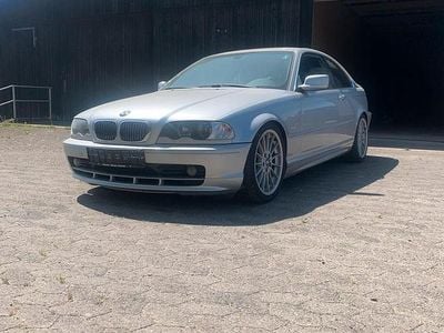 BMW 323
