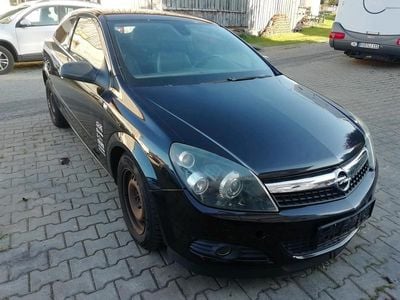 Opel Astra GTC