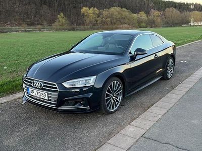 Gebraucht Audi A5 Ambiente 218 PS (160 kW) 2017 Blau Coupé