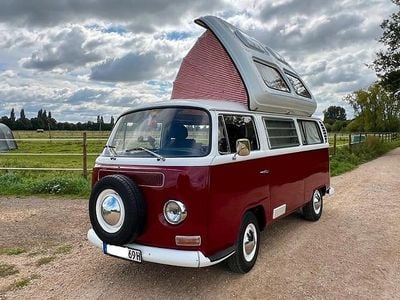 Rot Gebraucht 1969 VW T2 Van | 37.700 €