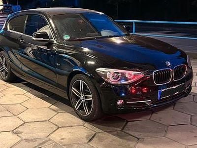 Gebraucht BMW 116 Sport Line 136 PS (100 kW) 2014 Schwarz Kleinwagen